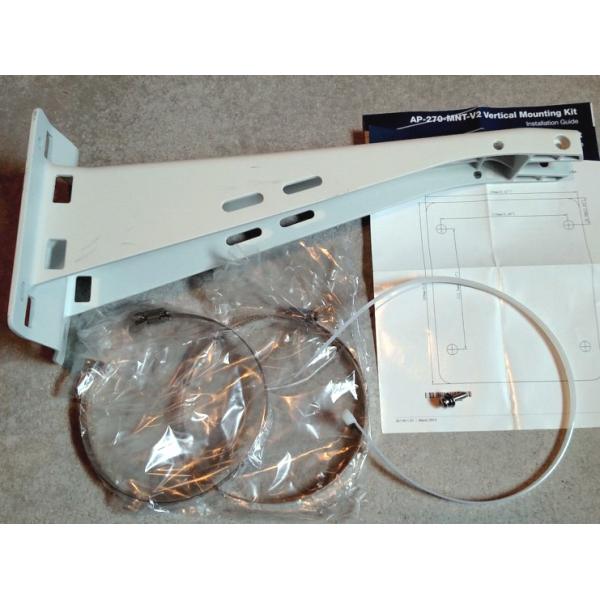 HPE Aruba Networking 270 Series Access Point Long Mount Kit (HPE Aruba Outdoor Pole/Wall Long Mount Kit - Network device wall / pole mounting kit - for HPE Aruba AP-318, AP-365, AP-367, AP-374, AP-375, AP-377, AP-585EX, AP-587EX)Hpe0190017019529JW052A
