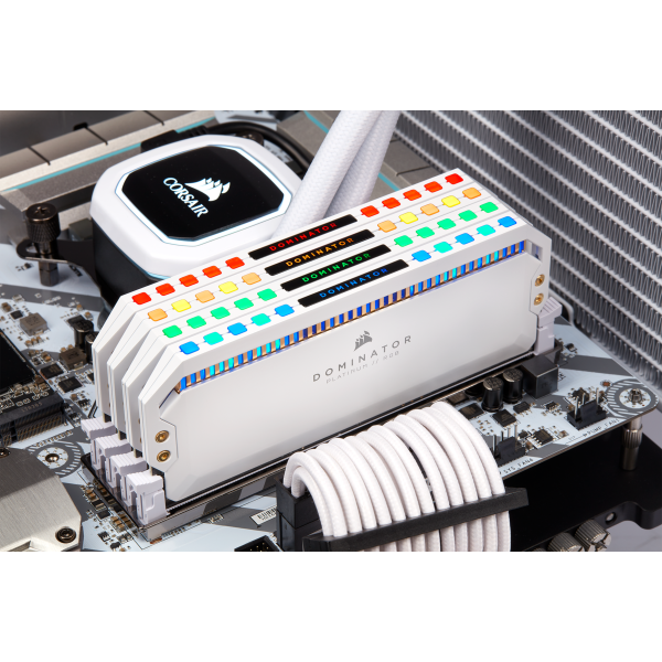 Corsair Dominator CMT64GX4M4K3600C18W memoria 64 GB 4 x 16 GB DDR4 3600 MHz (CORSAIR DDR4 3600 Q/K PLAT RGB WHT 64GB)