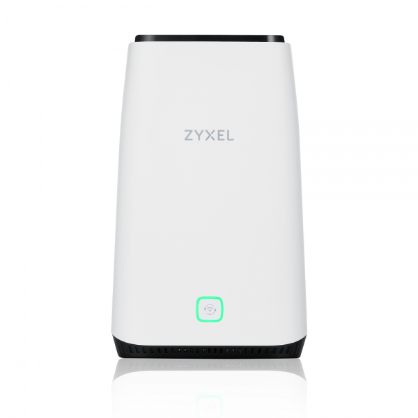 Zyxel FWA510 router wireless Multi-Gigabit Ethernet Banda tripla [2.4 GHz/5 GHz/5 GHz] 5G Nero, Bianco (Zyxel Nebula FWA510 - Router wireless - WWAN 1GbE, 2.5GbE Dual Band - 4G, 5G - con 1 anno Nebula Pro Pack)Zyxel4718937631230FWA-510-EU0102F