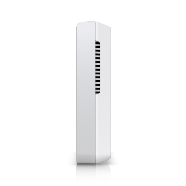 Ubiquiti U7 Pro Wall 5700 Mbit/s Bianco Supporto Power over Ethernet [PoE] (Ubiquiti Wall-mounted WiFi 7 AP with 6 spatial streams and 6 GHz support tailored for home builders with seamless installation options.)UbiquitiU7-PRO-WALL