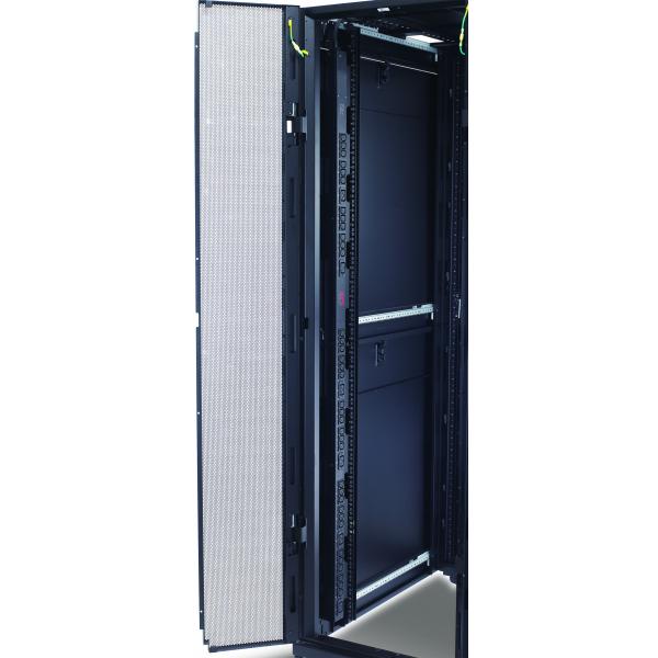 APC Rack PDU, Basic, Zero U, 11 kW, 230V, [36] C13 & [6] C19 unità di distribuzione dell'energia [PDU] 42 presa[e] AC 0U Nero (APC Basic Rack PDU Zero U - Unit? distribuzione alimentazione [montabile in rack] - 230/400 V c.a. V - trifase - ingresso: ...