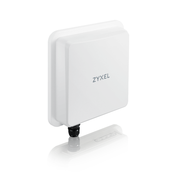 Zyxel Nebula FWA710 router wireless Multi-Gigabit Ethernet Dual-band [2.4 GHz/5 GHz] 5G Bianco (Zyxel Nebula FWA710 - Wireless router - WWAN 1GbE, 2.5GbE, 5G, LTE 2.4 GHz - 4G, 5G - wall-mountable, pole-mountable)ZyxelFWA-710-EU0102F