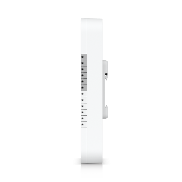 An advanced Gate Hub enabling - seamless gate access control - via connected Access readers or Intercom. - Warranty: 24MUbiquiti0810084699997UA-HUB-GATE