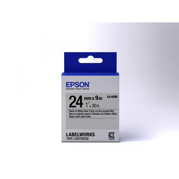 Epson Nastro fondo Opaco Argento per testo Nero 24/09 LK-6SBE (Epson LabelWorks LK-6SBE - m?rkattape)EpsonC53S656009