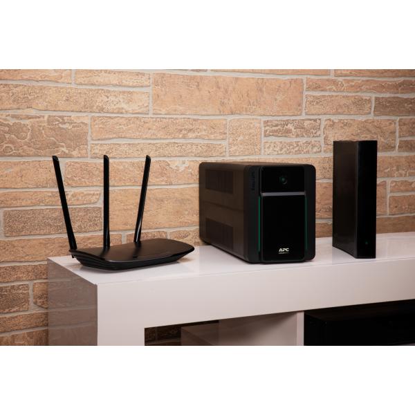APC Easy UPS gruppo di continuità [UPS] A linea interattiva 1,2 kVA 650 W 6 presa[e] AC (APC Easy UPS BVX Series BVX1200LI - UPS - AC 220-240 V - 650 Watt - 1200 VA - 9 Ah - output connectors: 6)Apc0731304404507BVX1200LI