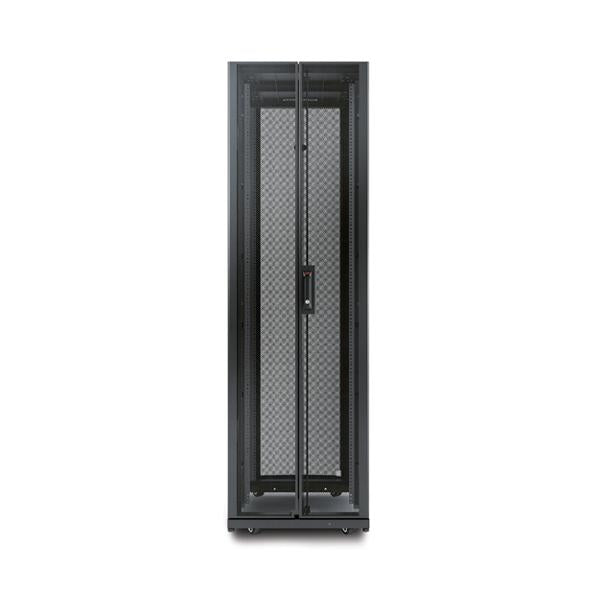 APC AR3810 rack 42U Rack indipendenti Nero (APC NetShelter AV Enclosure with Sides and 10-32 Threaded Rails. Size [WxDxH: 60 cm x 82.5 cm x 199 cm] May require special handling and delivery can take up to 3 days due to the size. Check with sales.)Apc...