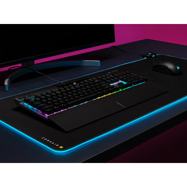 Corsair K70 RGB PRO tastiera USB QWERTY Inglese UK Blackberry (Corsair K70 RGB PRO Mechanical Gaming Keyboard USB Cherry MX Red Per-Key RGB AXON Hyper-Processing Aluminium Frame) - Versione UK