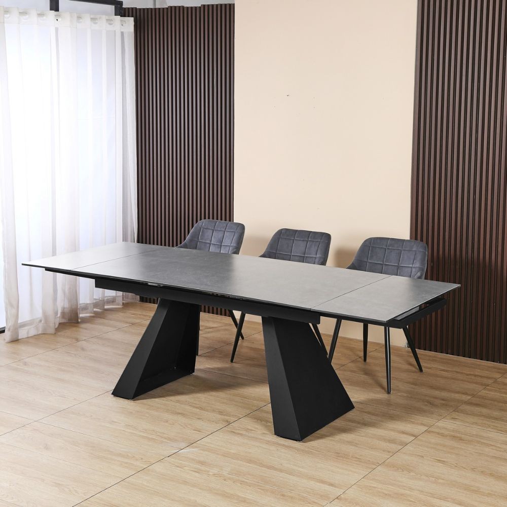 Tavolo allungabile Ariel piano in ceramica e struttura in metallo colore ossido